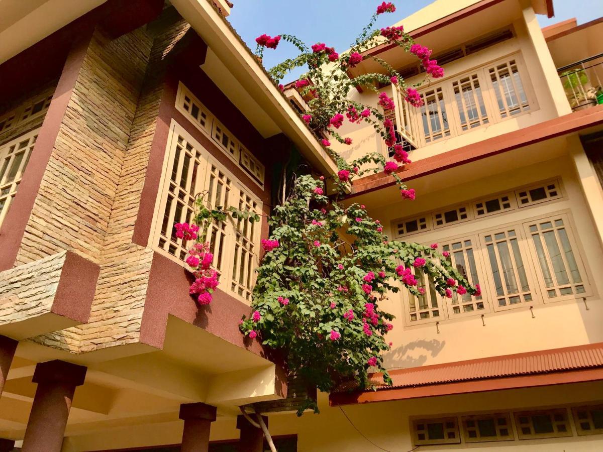 Bougainvillea Guwahati Exterior photo